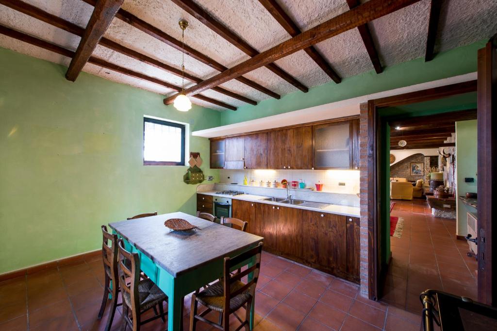 Kuchyň nebo kuchyňský kout v ubytování Casa Boschetto