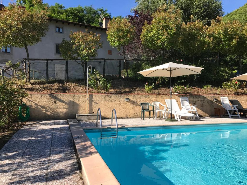 The swimming pool at or close to Podere Montestuccioli