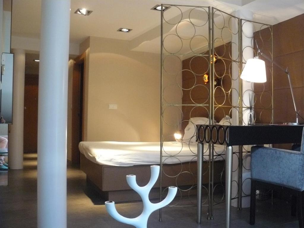 madrid central gran via Suites - Apartment (4 Adults)