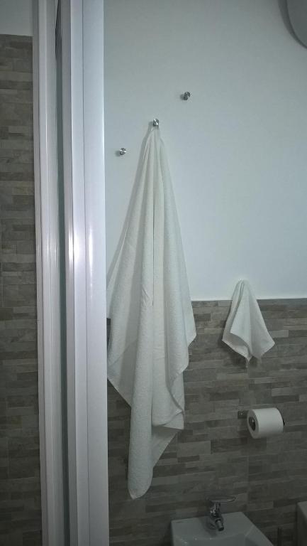 Kúpeľňa v ubytovaní "VACANZA A CASA" - Gallicano & Gallicano2