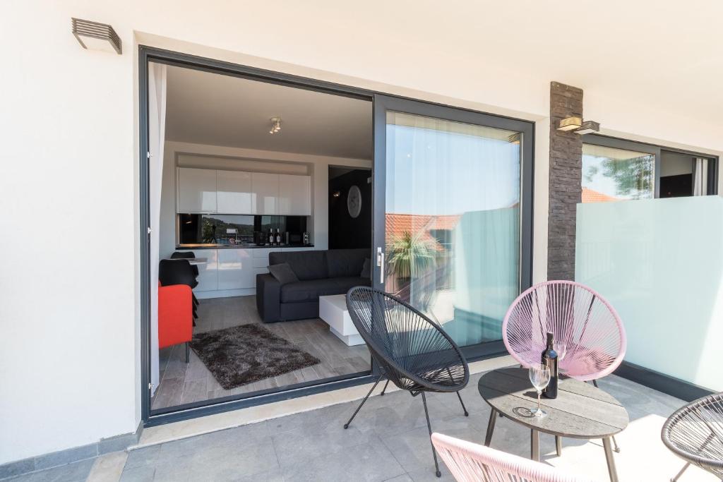 Residence Alpha Apartments - 5