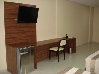  Flamboyant Suite Hotel