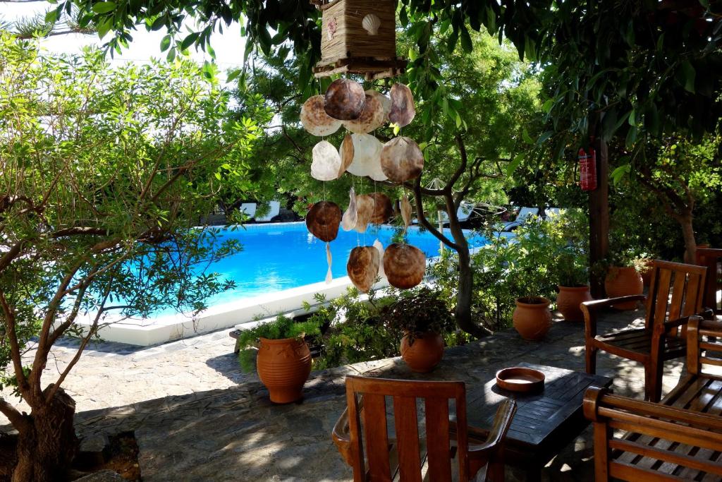Bazén v ubytování Cretan Village Hotel nebo v jeho okolí