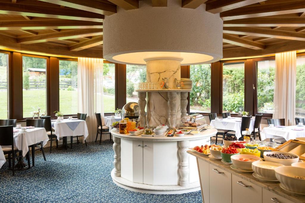 Hotel Garni Römerhof - Resim 4