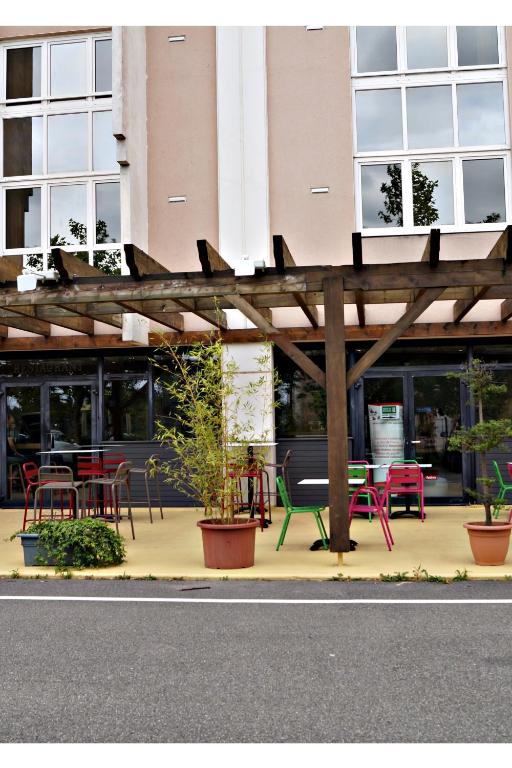 Budova, kde se hotel nachází