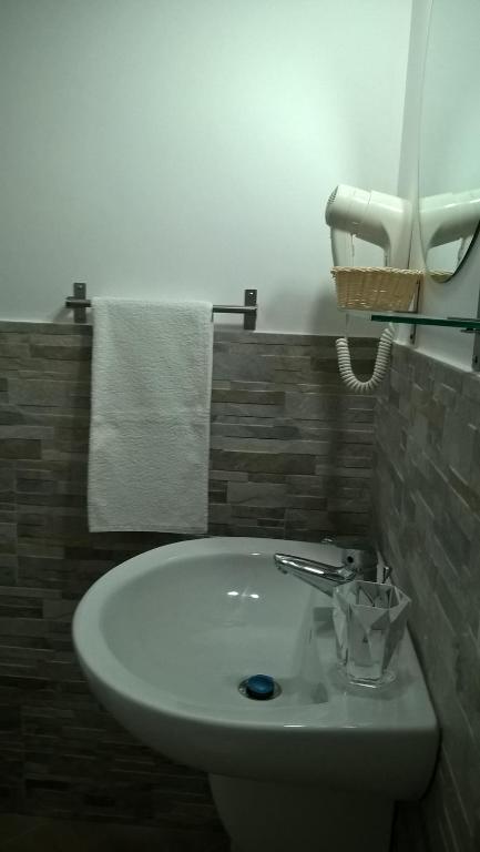 Kúpeľňa v ubytovaní "VACANZA A CASA" - Gallicano & Gallicano2