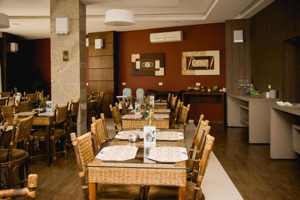 Class Hotel Passos