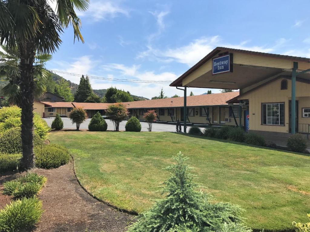 Zahrada ubytování Bestway Inn