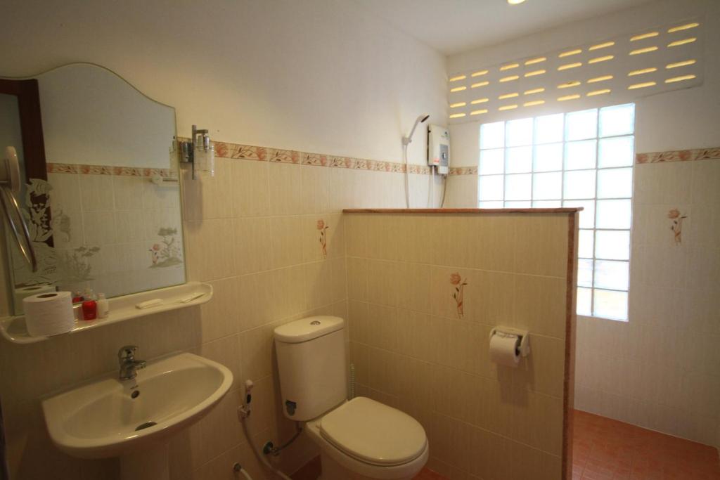 Jungle Village Bungalow - 19