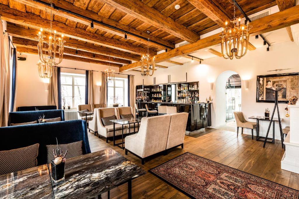 Zamek Topacz - Resim 8