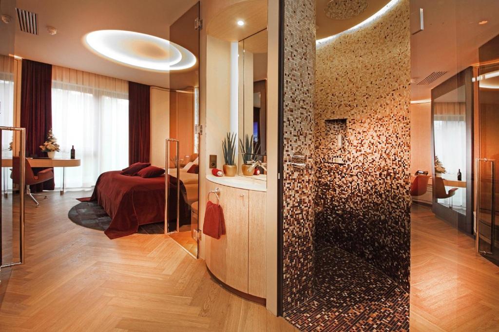 Posezení v ubytování Hotel Neues Tor