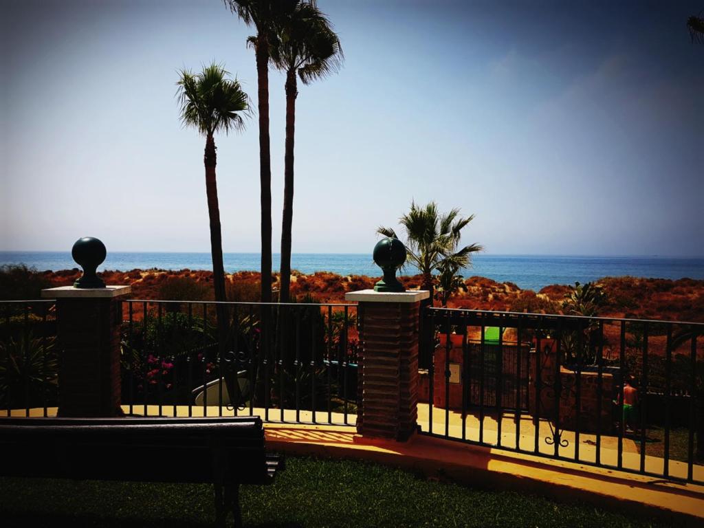 Apartment Duplex Las Arenas (Spanje Marbella) - Booking.com