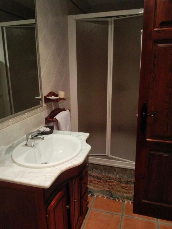 Un baño de Hostal Mulhacen