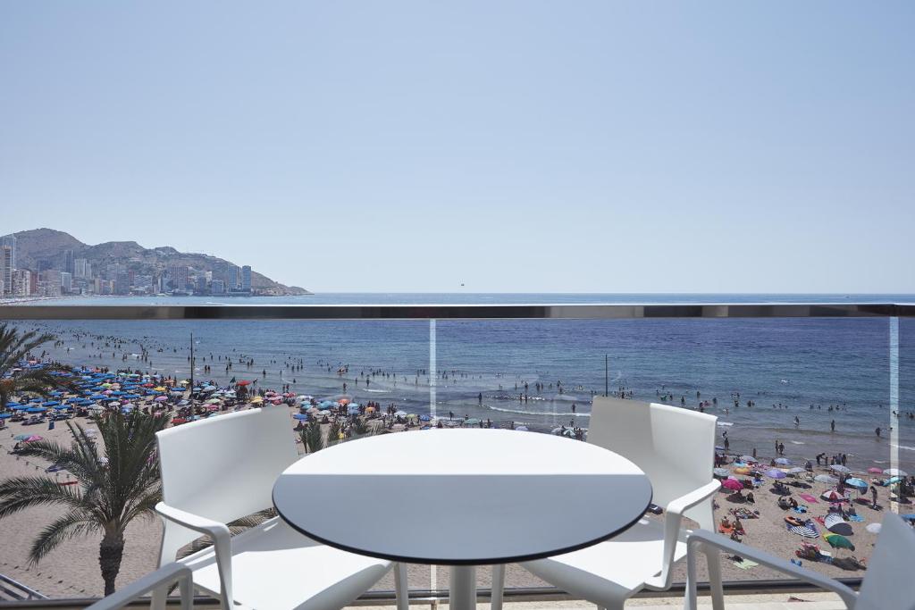 Don Cesar Boutique Apartments - One-Bedroom Apartment With Sea View