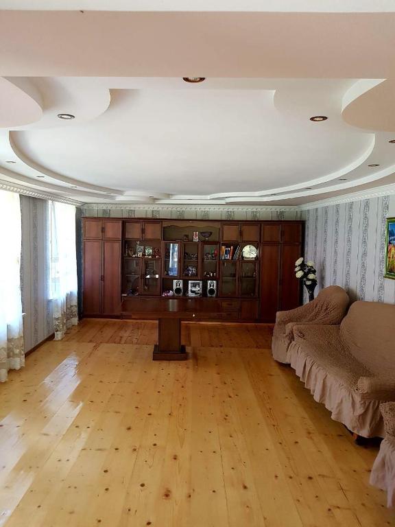 Posezení v ubytování Iason Guest House in Mazeri
