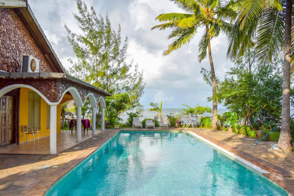 Piscine de l'établissement Villa Fiona ou située à proximité