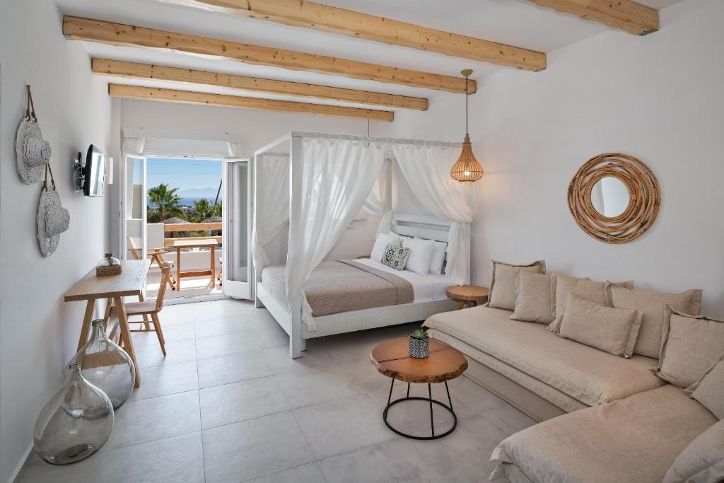 Suite with Sea View and Jetted Hot Tub