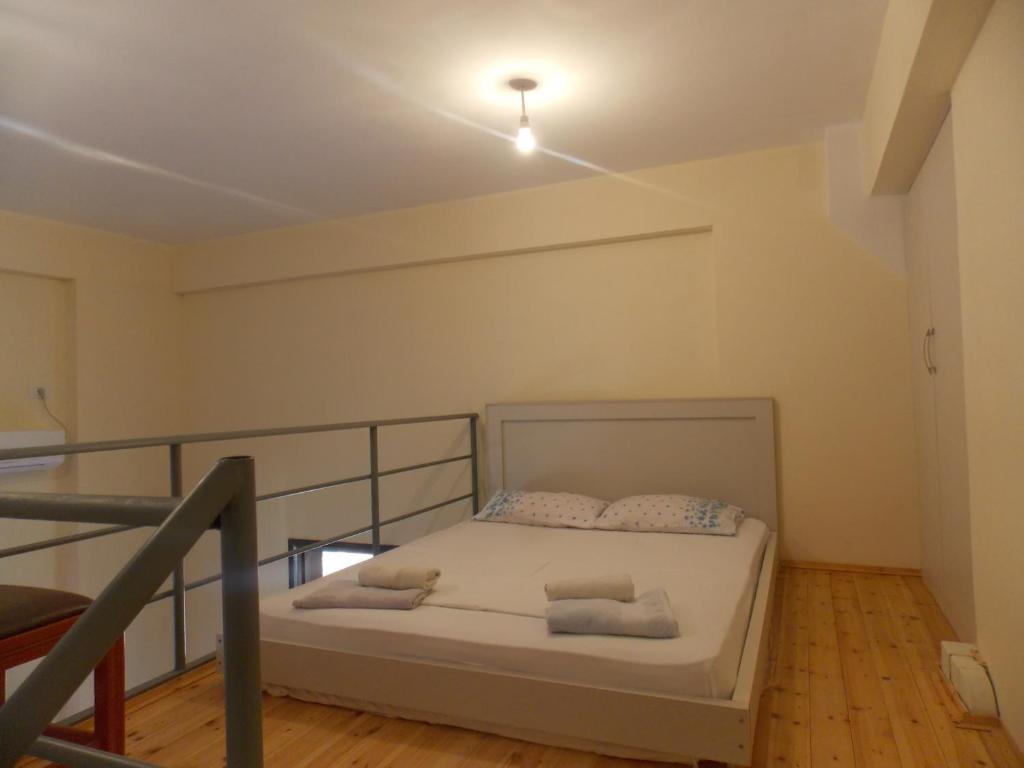 Angela Apartments - Image 2