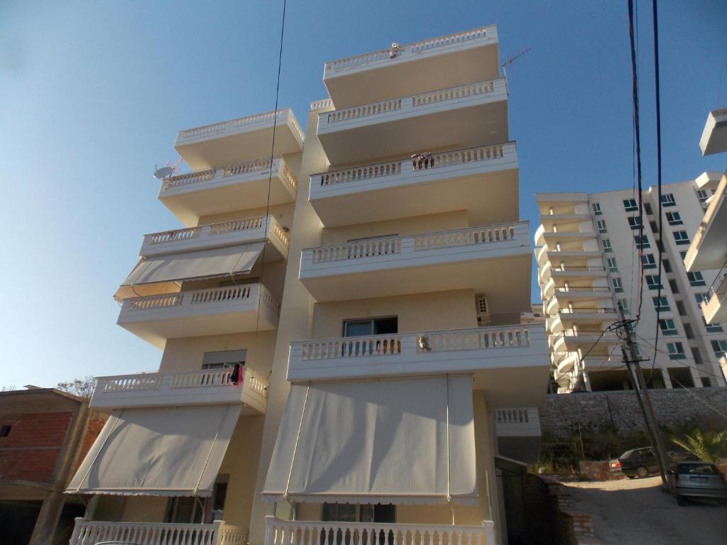Angela Apartments - Image 6