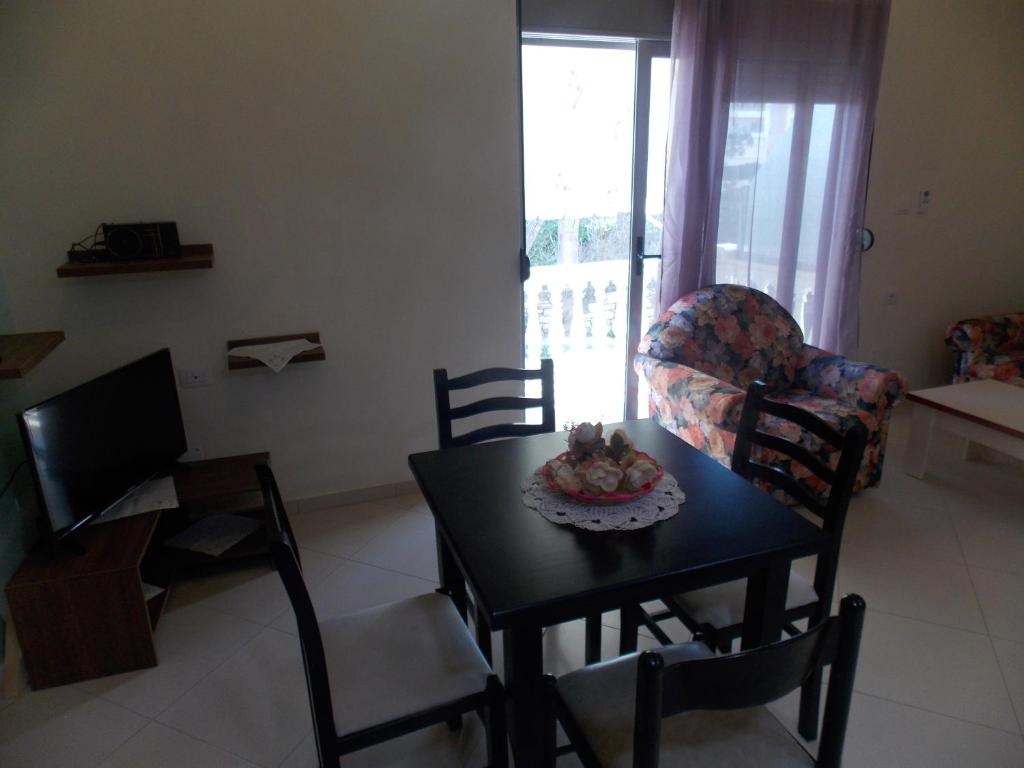 Angela Apartments - Image 5