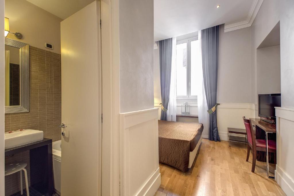 939 Hotel - Resim 42