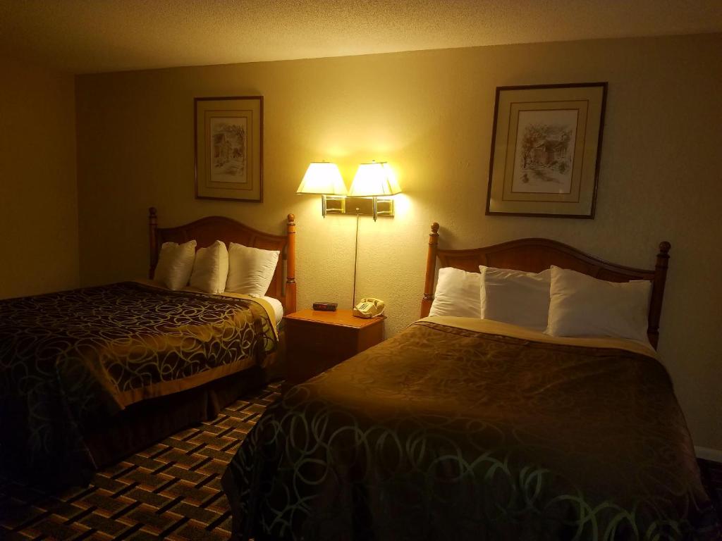 Americas Best Value Inn-Winnsboro - Suite With Spa Bath