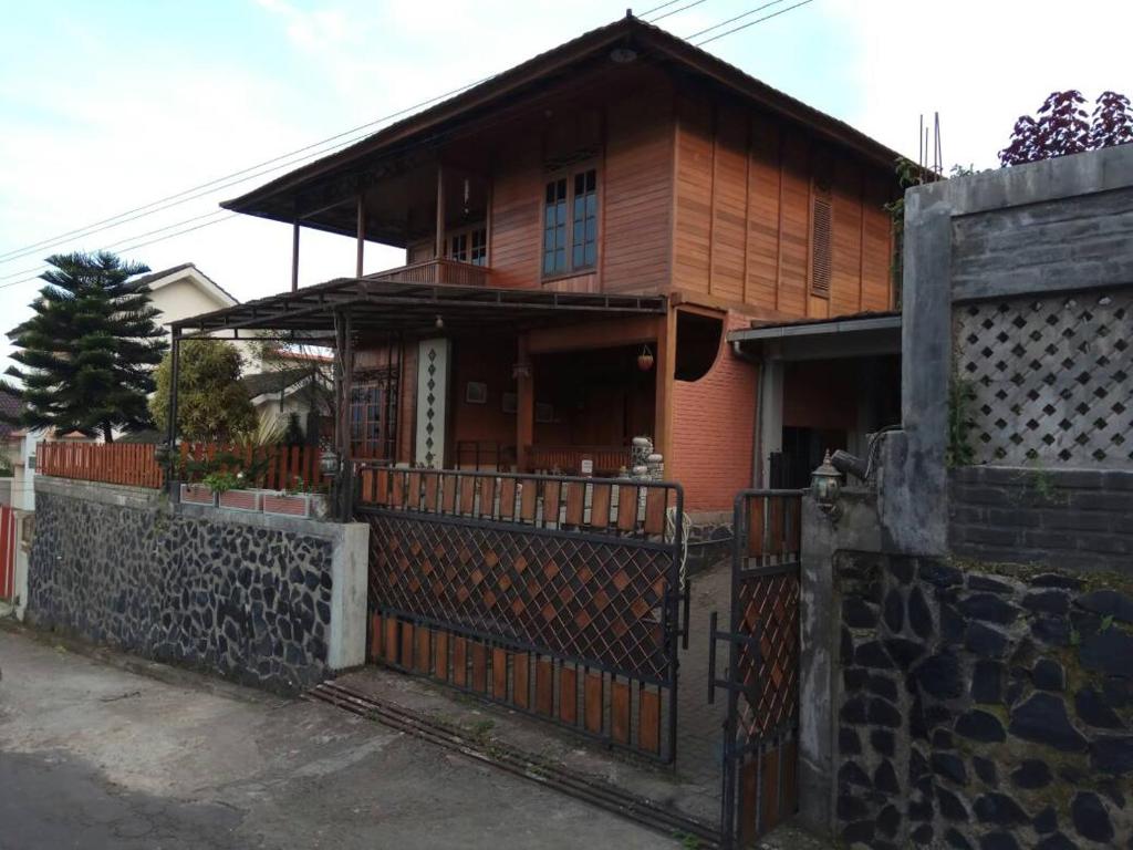 Wooden House Lembang