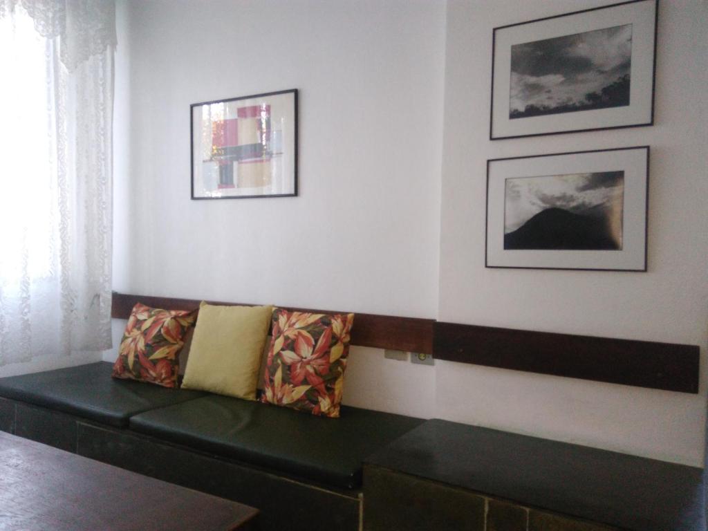  Apartamento no Guarujá - Praia das Pitangueiras