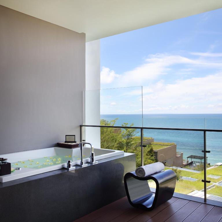 Anantara Uluwatu Bali Resort - 9