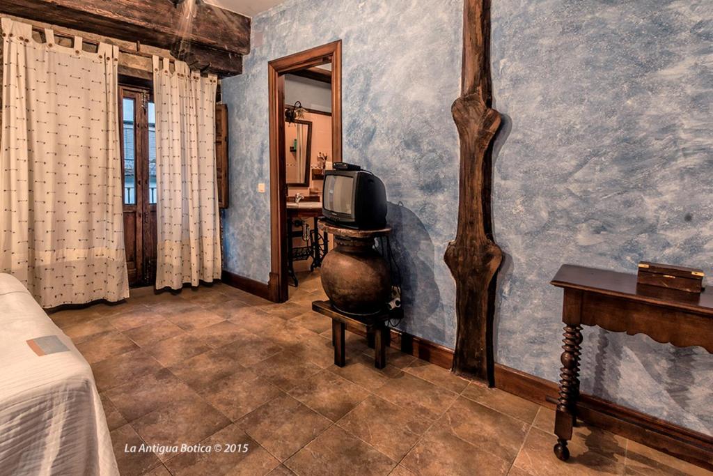 Imagen de la galería de La Antigua Botica, en Pasarón