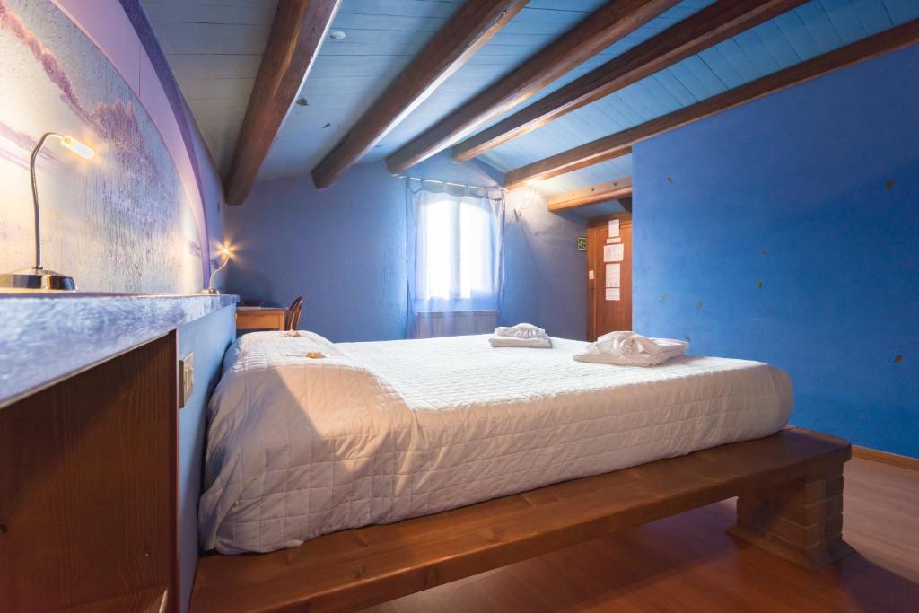 Agriturismo Podere Villa Alessi - Salle Double Supérieure - Grenier