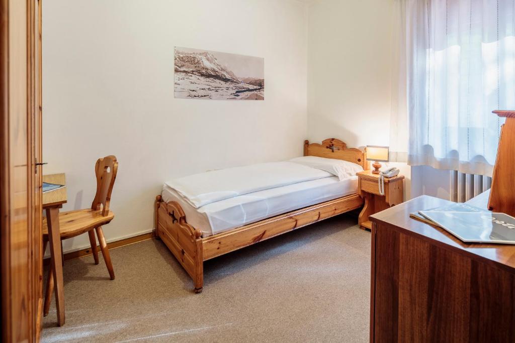 Postel nebo postele na pokoji v ubytování Hotel Al Larin