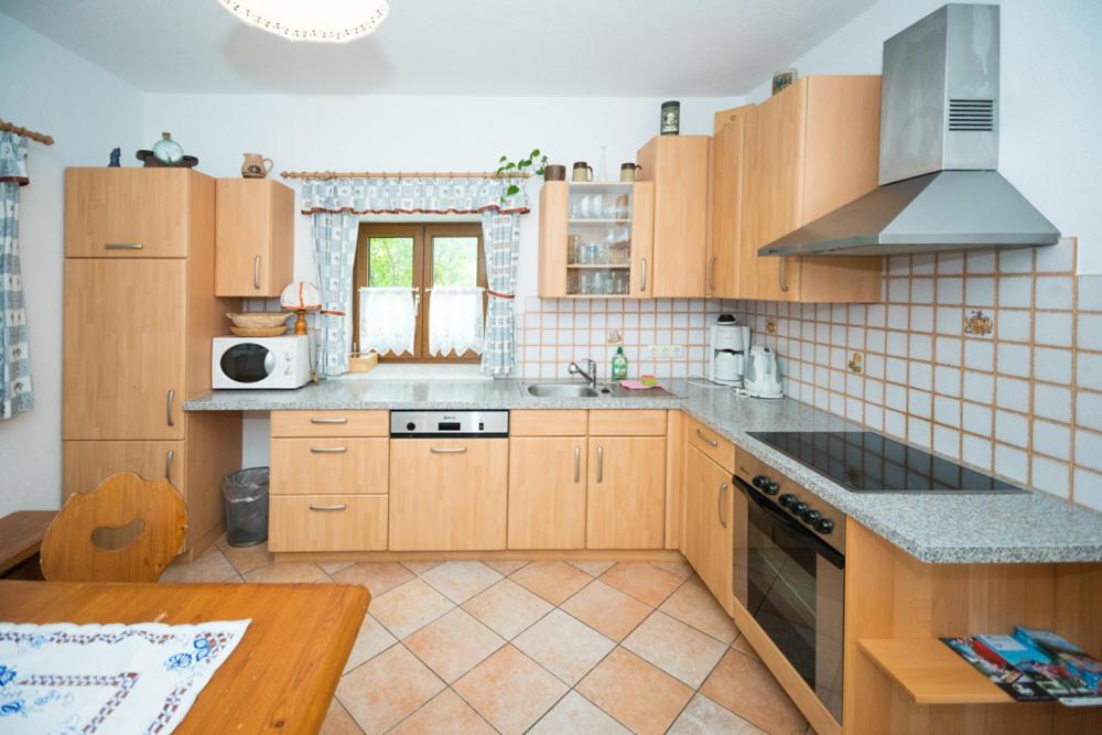Kuchyň nebo kuchyňský kout v ubytování Oberbach