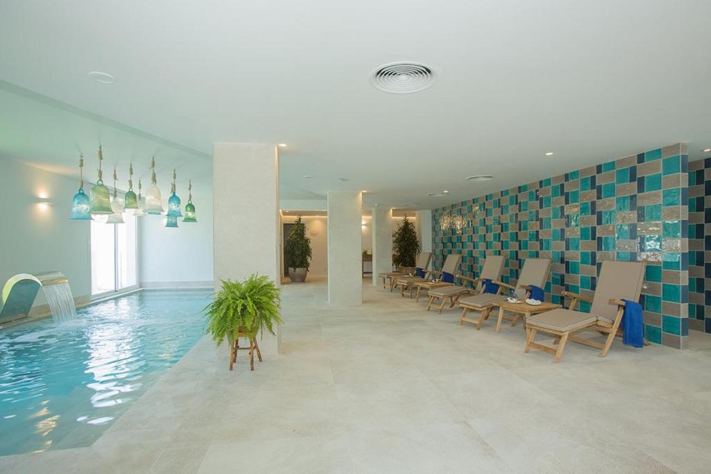 Bazén v ubytování Myseahouse Flamingo - Adults Only 4* Sup nebo v jeho okolí