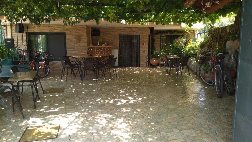 Fotografia z galérie ubytovania Nikolitsa Apartments v destinácii Glyfada Fokidas