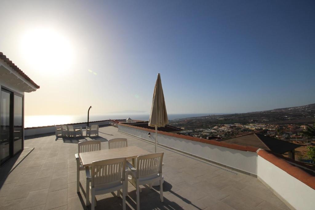 Loft Sunset View, Costa Adeje, Adeje – Updated 2022 Prices