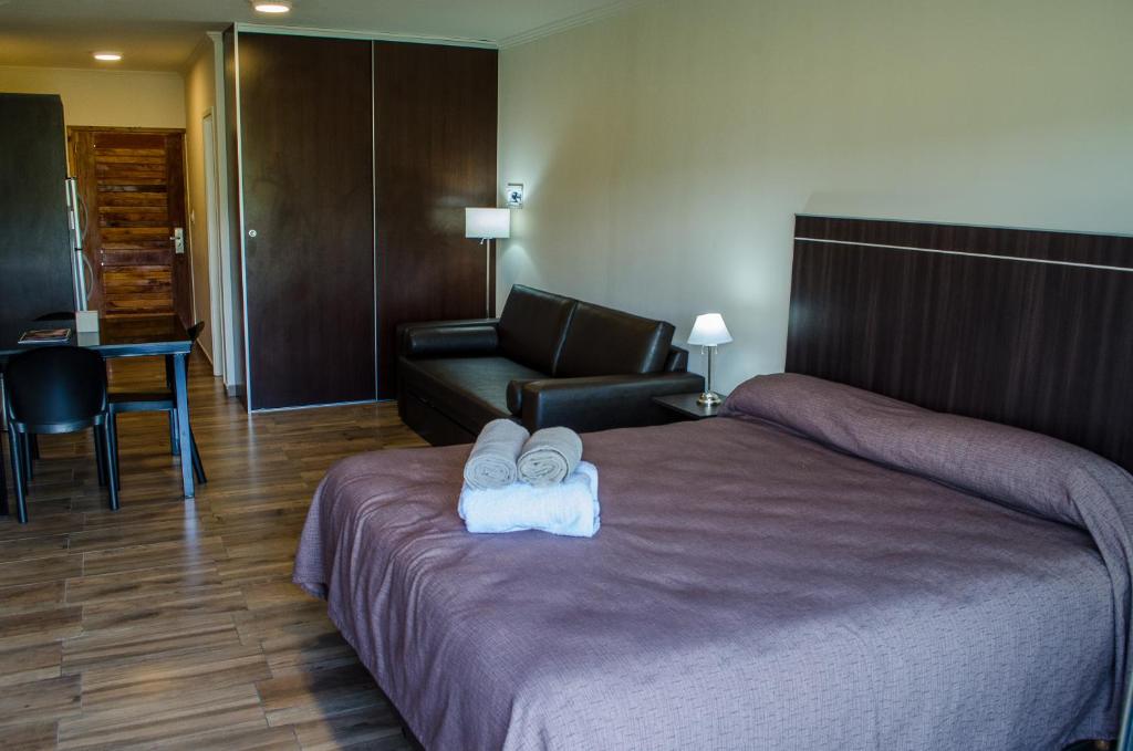 Travel Proud Blackstone Country Villages Hotel - 阁楼