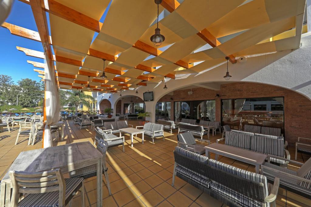 Aparthotel Paladim & Alagoamar - Resim 42