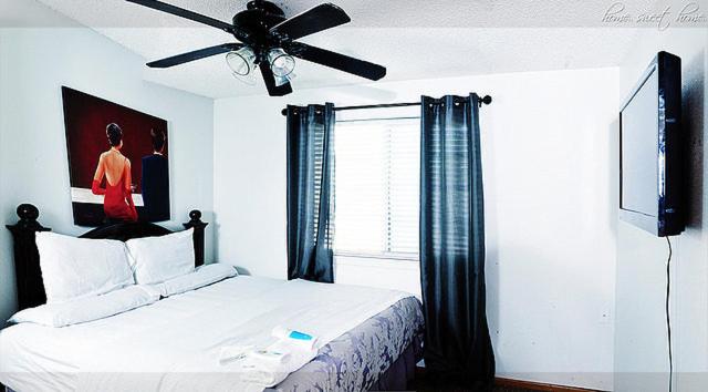 Airport Lay Over - Room King 3