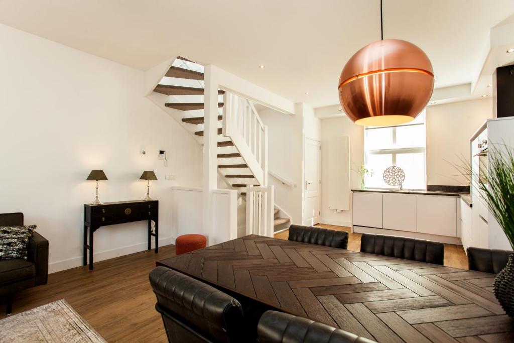 Posezení v ubytování Stayci Serviced Apartments Royal Palace