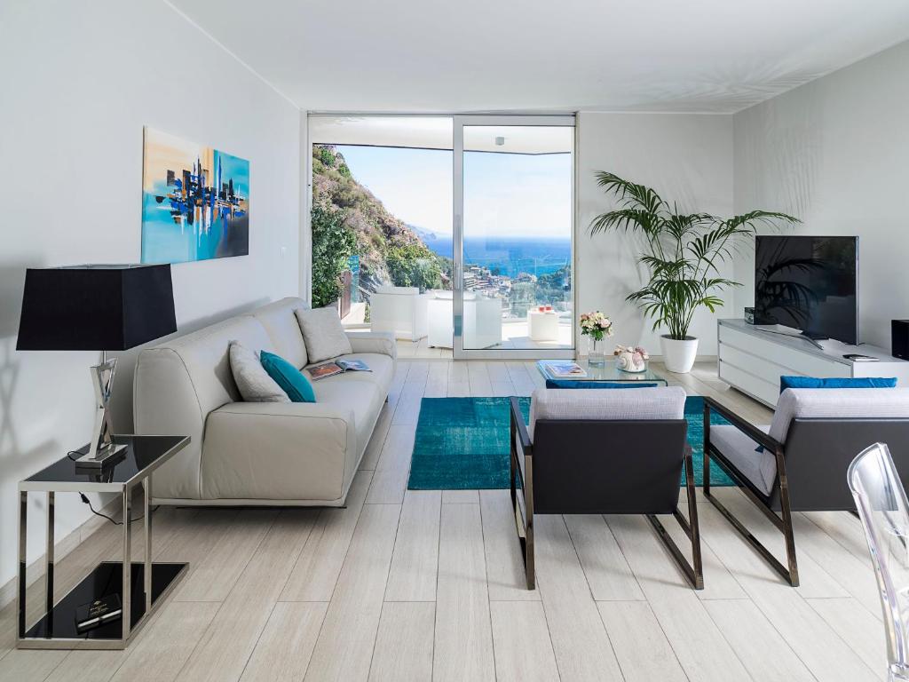 Isola Bella Infinity Suites - 1