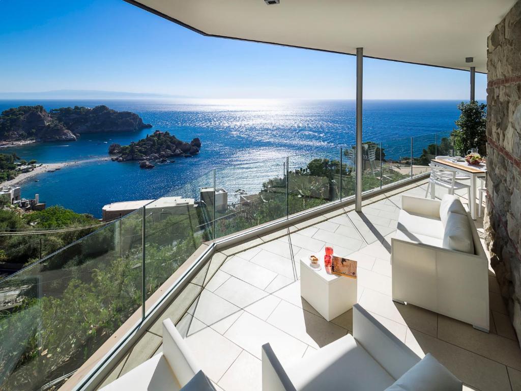 Isola Bella Infinity Suites - 3