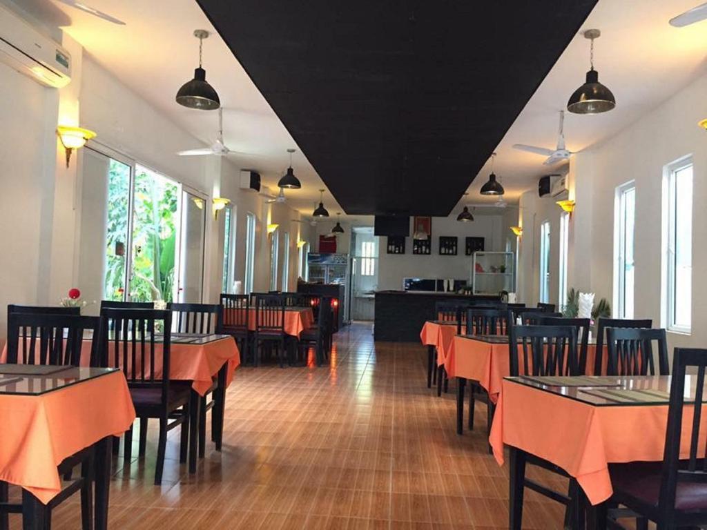 Restaurace v ubytování Villa Um Theara, Siem Reap