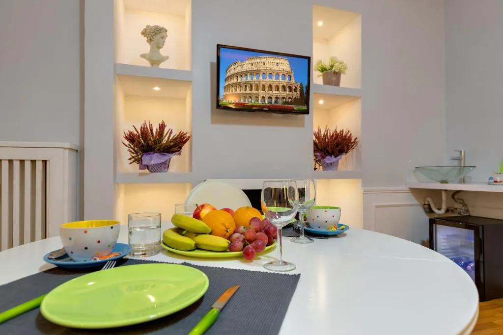 Rhome Suite Colosseo, Roma, Italy