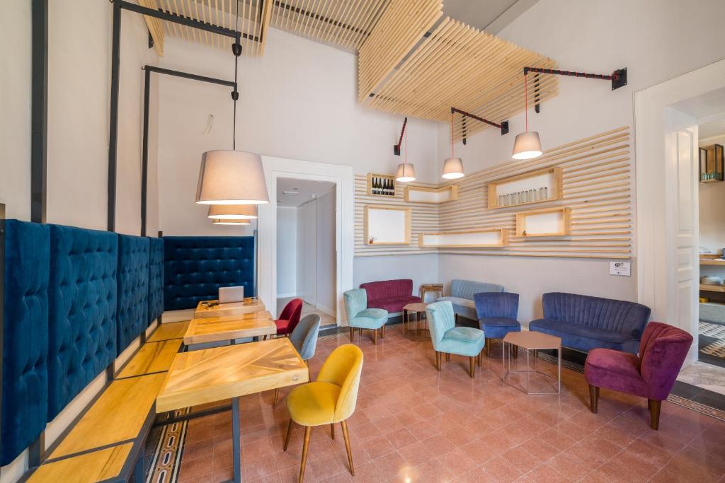 The Dante House by House In Naples - 14