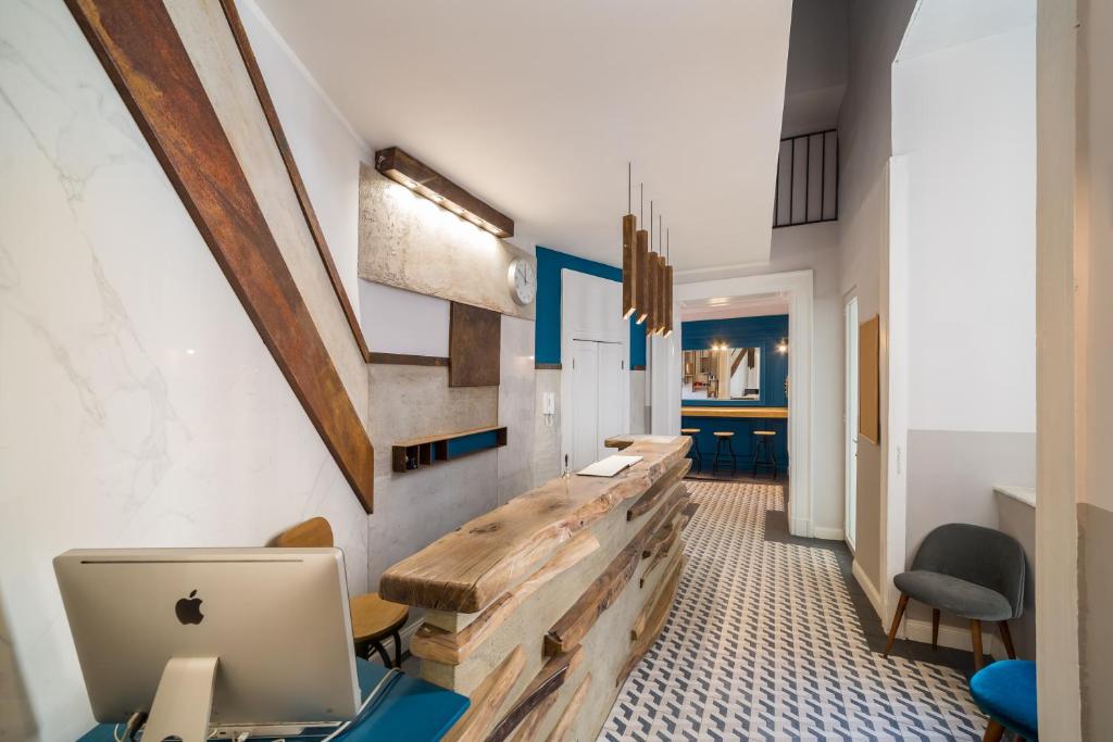 The Dante House by House In Naples - 12