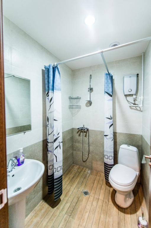 Koupelna v ubytování Guest House 15