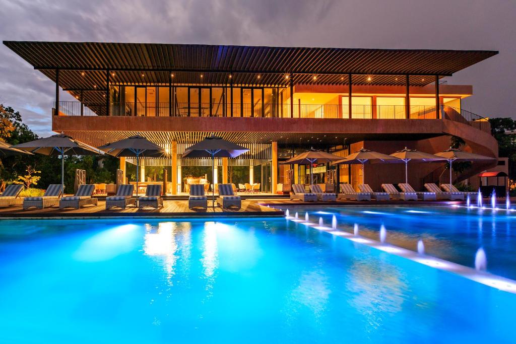 Bazén v ubytování Amorita Resort Bohol nebo v jeho okolí
