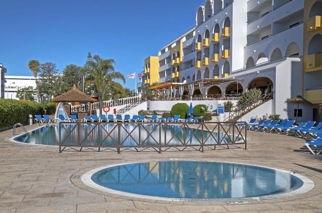 Piscina en o cerca de Aparthotel Paladim & Alagoamar