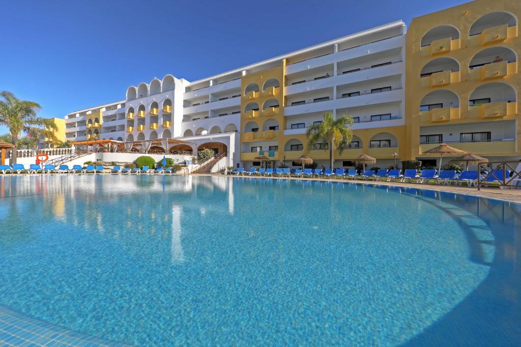 Piscina en o cerca de Aparthotel Paladim & Alagoamar